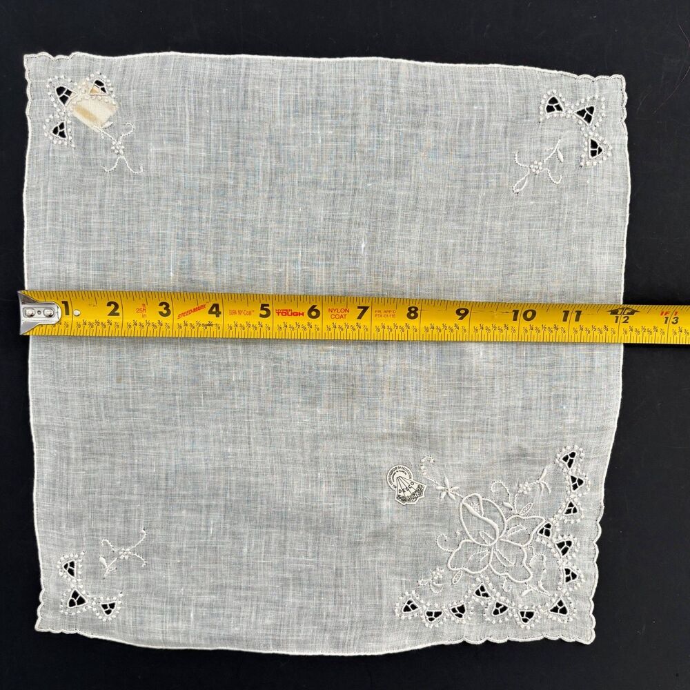 Vintage Wedding Brides Hankie Linen Madeira Whitework Embroidery Cottagecore - Picture 4 of 6
